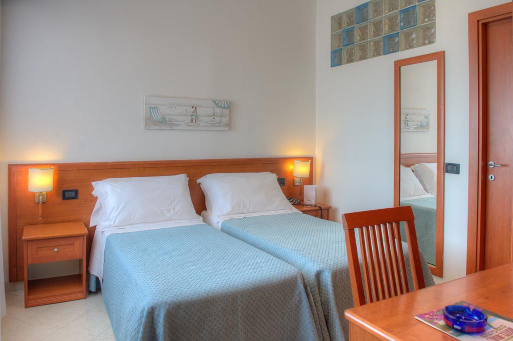 Hotel Noris Finale Ligure Dış mekan fotoğraf